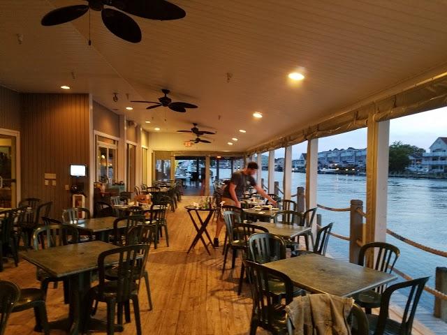 Harpoon Hanna's