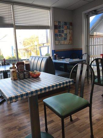 Sharky's Grill