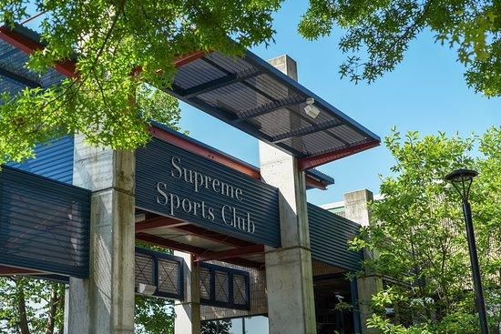 Supreme Sports Club