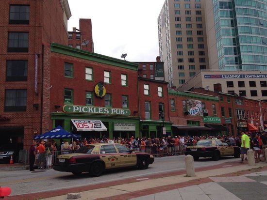 Pickles Pub