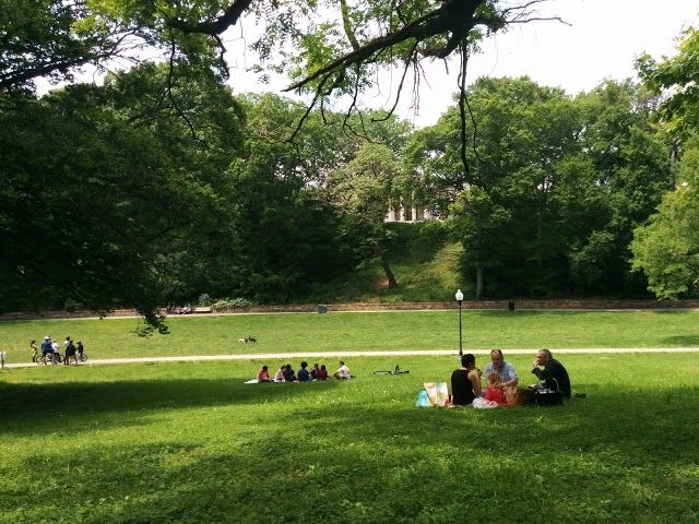 Wyman Park Dell