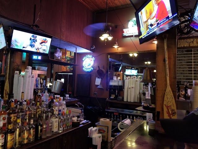 Hooper's Crab House