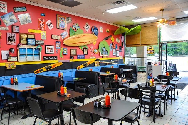 Grump's Cafe